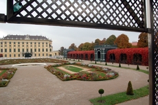 Schloss_Schönbrunn_Kronprinzgarten_03.JPG